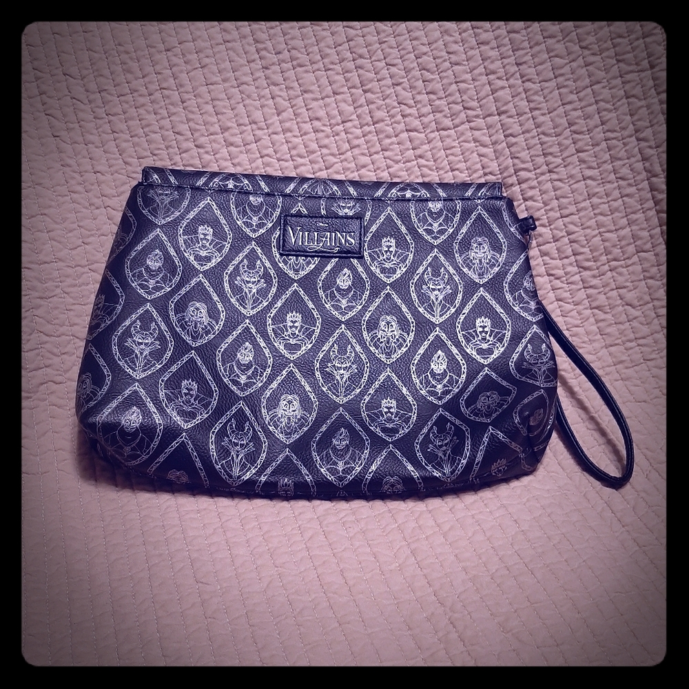 Disney Villains Clutch
